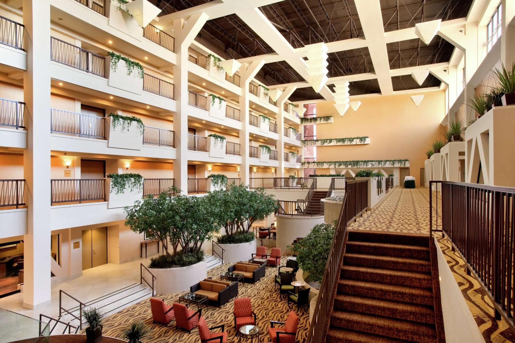 Отель Hilton Стоктон Экстерьер фото